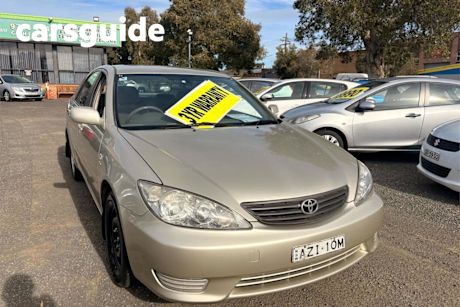 Silver 2006 Toyota Camry Sedan Altise