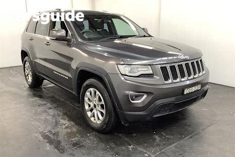 Grey 2013 Jeep Grand Cherokee Wagon Laredo (4X4)