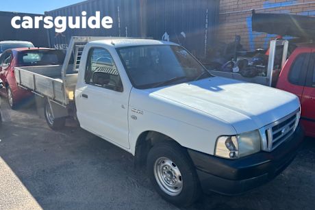 White 2005 Ford Courier Cab Chassis GL