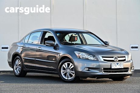 Grey 2010 Honda Accord Sedan VTI LE