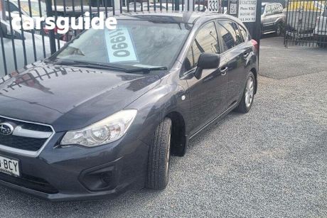 Black 2014 Subaru Impreza Hatchback 2.0I (awd)