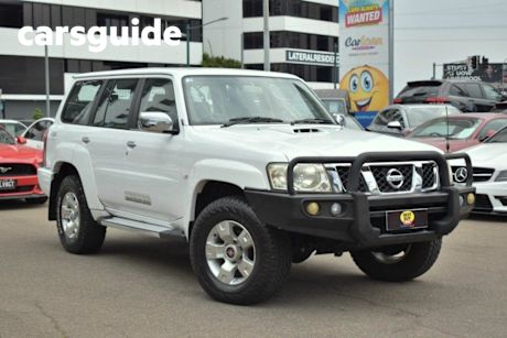 White 2012 Nissan Patrol Wagon ST (4X4)