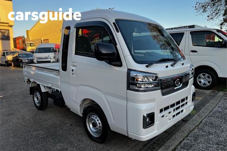 White 2024 Daihatsu Hi-jet OtherCar
