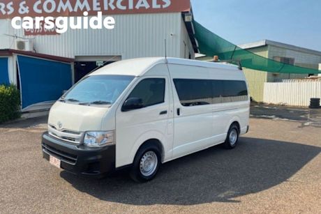 White 2011 Toyota Hiace OtherCar Commuter 12 Seater