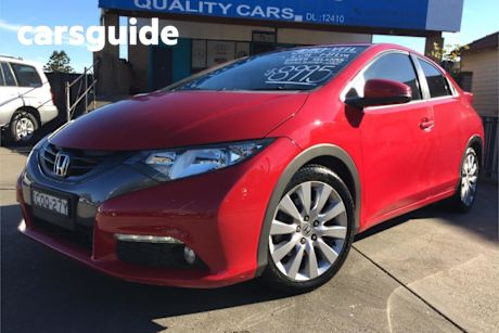 Red 2013 Honda Civic Hatchback VTI-L