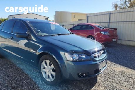 Blue 2010 Holden Commodore Sedan Berlina Dual Fuel