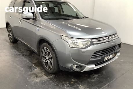 Silver 2014 Mitsubishi Outlander Wagon Aspire Phev Hybrid