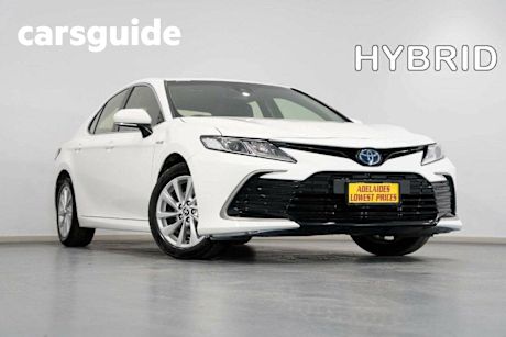 White 2021 Toyota Camry Sedan Ascent
