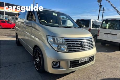 Gold 2008 Nissan Elgrand Wagon
