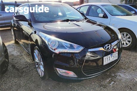 Black 2011 Hyundai Veloster Hatch Coupe D-CT