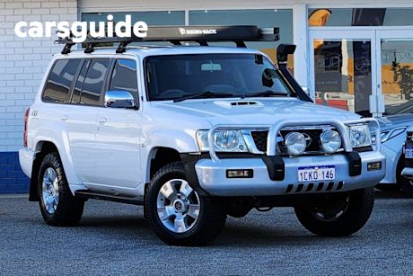 White 2006 Nissan Patrol Wagon ST-L (4X4)
