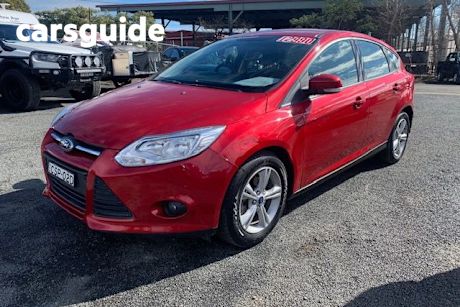Red 2014 Ford Focus Hatchback Trend