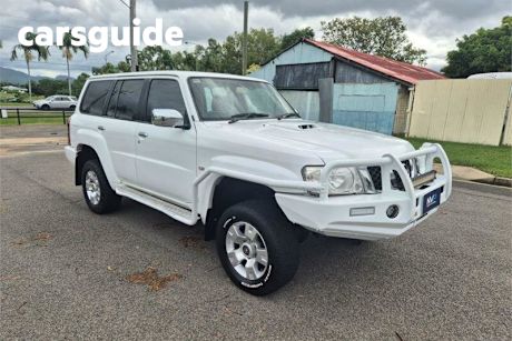 White 2015 Nissan Patrol Wagon ST (4X4)