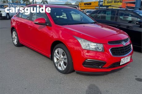 Red 2015 Holden Cruze Sedan Equipe