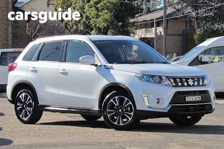 White 2019 Suzuki Vitara Wagon Turbo
