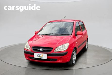 Red 2009 Hyundai Getz Hatchback S