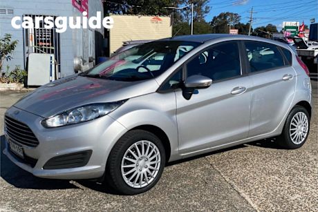 Silver 2017 Ford Fiesta Hatchback Ambiente