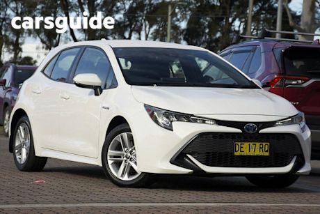 White 2022 Toyota Corolla Hatchback Ascent Sport Hybrid