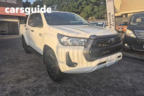 White 2021 Toyota Hilux Double Cab Pick Up SR (4X4)