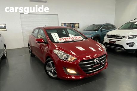 Red 2016 Hyundai I30 Hatchback Active X 1.6 Crdi