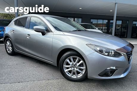 Silver 2015 Mazda 3 Hatchback Maxx