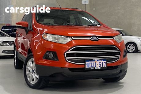 Red 2015 Ford Ecosport Wagon Trend