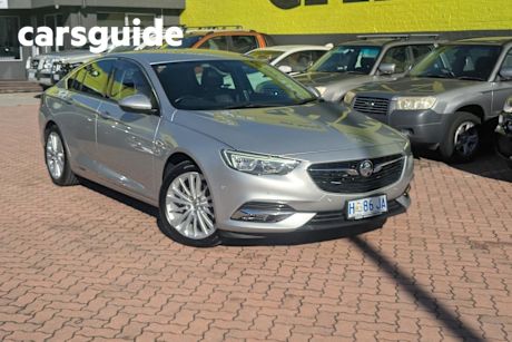 Silver 2017 Holden Calais Liftback