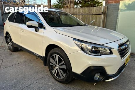 White 2019 Subaru Outback Wagon 2.5I