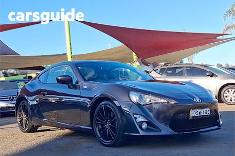 Grey 2013 Toyota 86 Coupe GTS