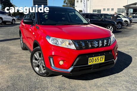 Red 2023 Suzuki Vitara Wagon 1.6L