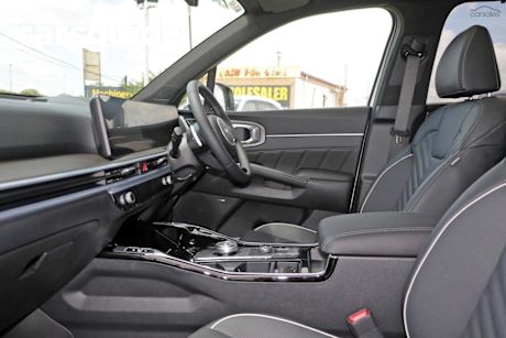 White 2025 Kia Sorento Wagon GT-Line 7 Seat
