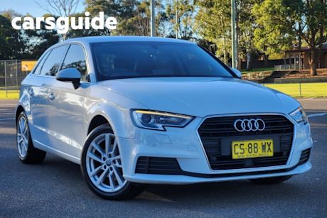 White 2016 Audi A3 Hatchback Sportback 1.4 Tfsi Attraction