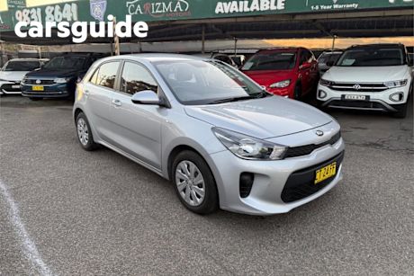 Silver 2019 Kia RIO Hatchback S