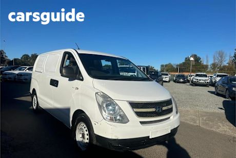 White 2013 Hyundai Iload Van