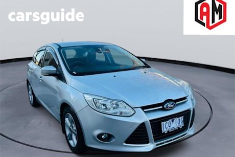 Silver 2014 Ford Focus Hatchback Trend