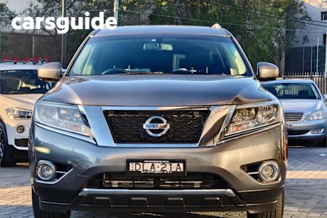 Grey 2016 Nissan Pathfinder Wagon ST-L (4X2)