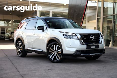 White 2024 Nissan Pathfinder Wagon TI-L (4WD)