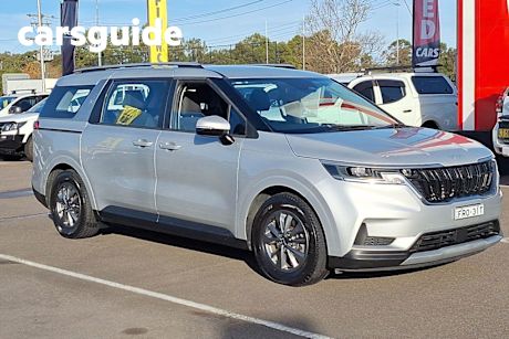 Silver 2022 Kia Carnival Wagon S
