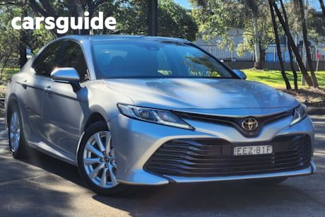 Silver 2019 Toyota Camry Sedan Ascent