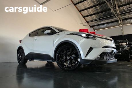 White 2019 Toyota C-HR SUV ZYX10R G Automatic 2WD HYBRID 1.8L Petrol 5 Door