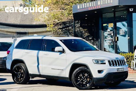 White 2015 Jeep Grand Cherokee Wagon Laredo (4X2)