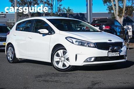 White 2018 Kia Cerato Hatchback S
