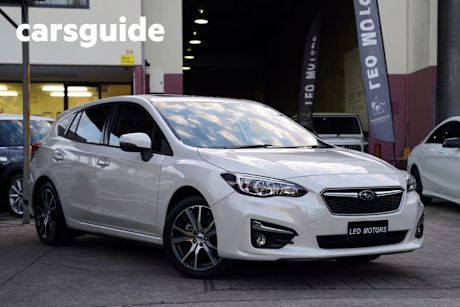 White 2017 Subaru Impreza Hatchback 2.0P Premium (awd)