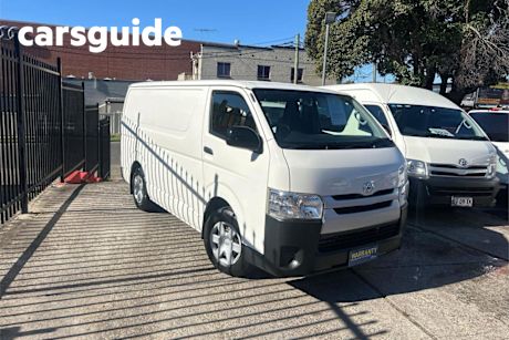 White 2015 Toyota Hiace Van LWB