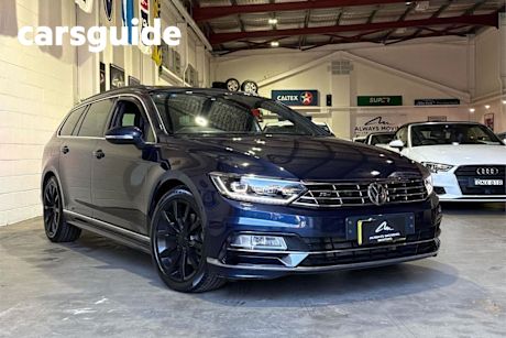 Blue 2016 Volkswagen Passat Wagon 132 TSI Comfortline