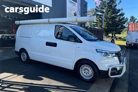 White 2020 Hyundai Iload Van 3S Liftback
