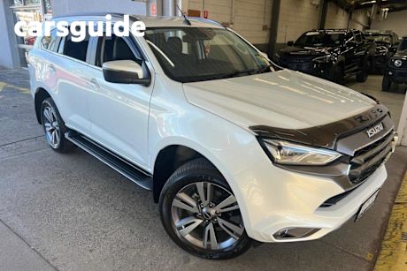 White 2022 Isuzu MU-X Wagon LS-T (4X4)