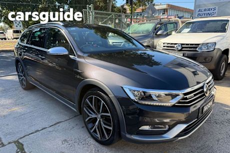 Grey 2018 Volkswagen Passat Wagon Alltrack Wolfsburg EDT