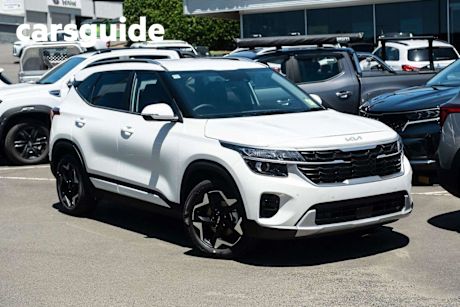 White 2025 Kia Seltos Wagon Sport+ (fwd)