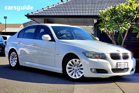 White 2009 BMW 320D Sedan Executive